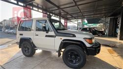 Toyota Land Cruiser 70